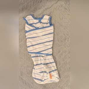 SwaddleMe Blue and White Baby Swaddle
